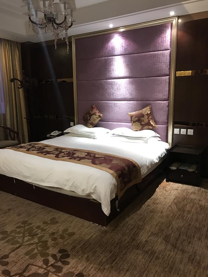 Huayu Paradise International Hotel Λάσα Εξωτερικό φωτογραφία